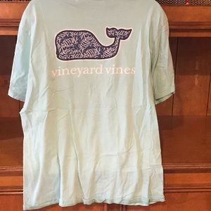 VV tee shirt